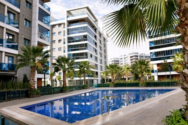 AVCILAR GREEN APARTMENTS